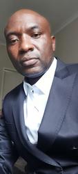 Fabius Kayembe, estate agent
